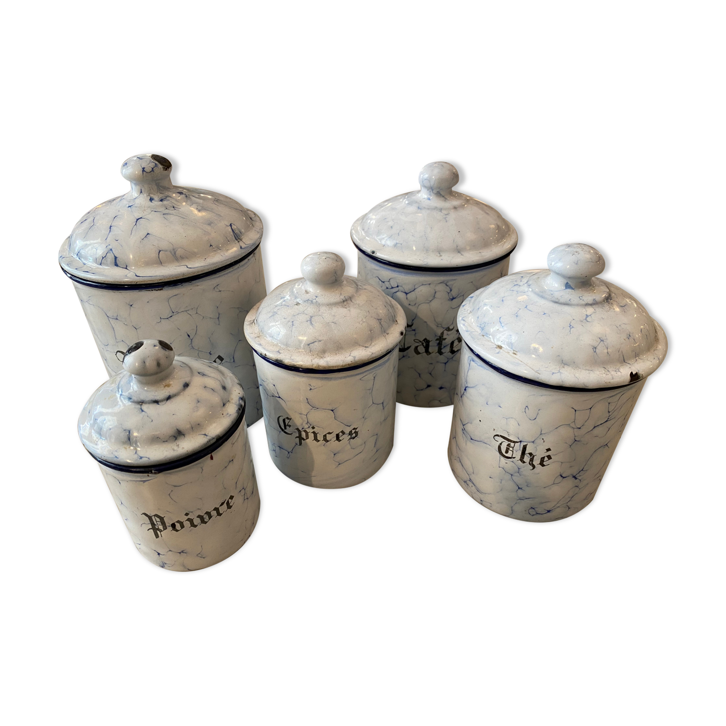 Ensemble de pots de cuisine en tôle