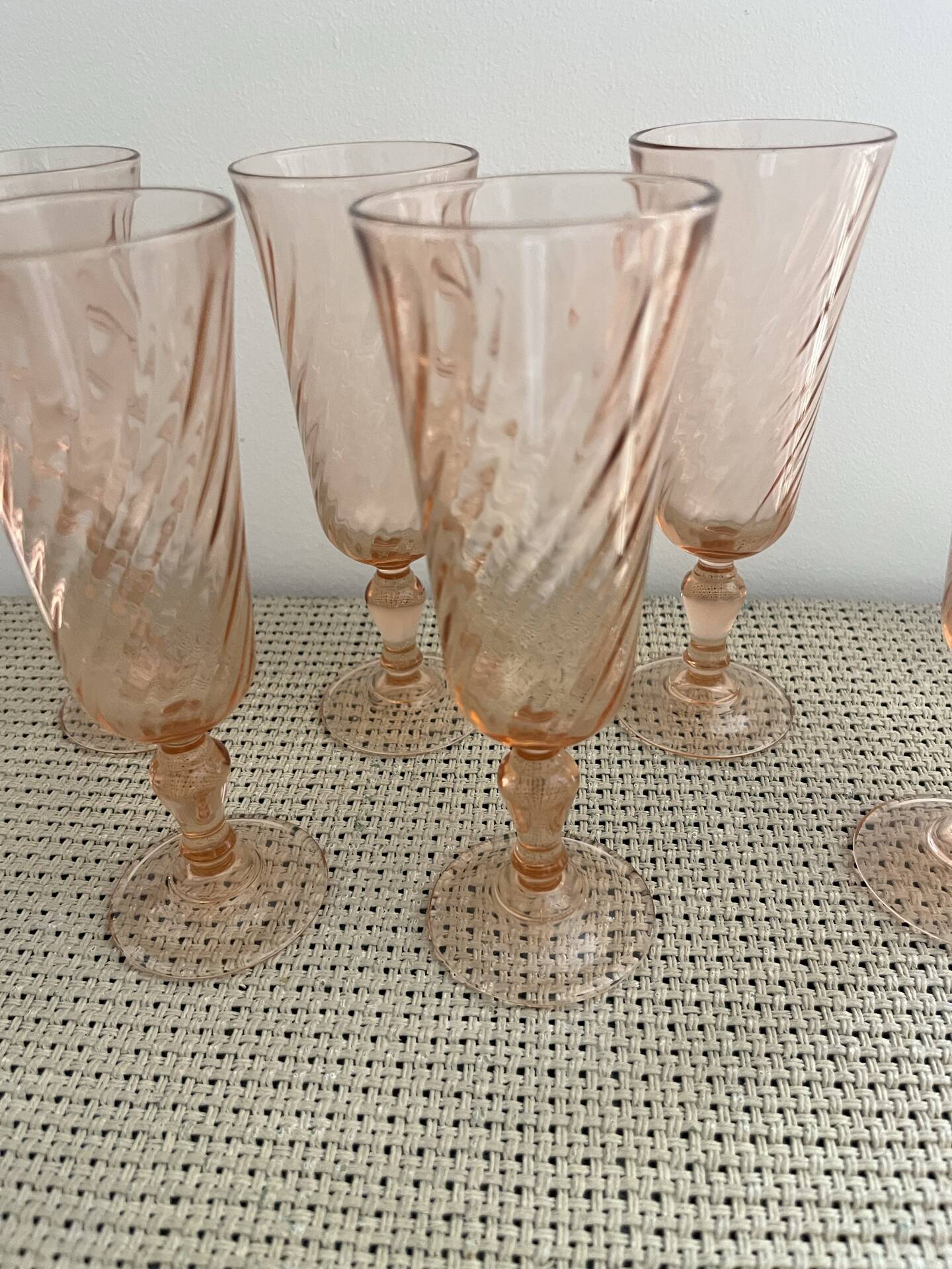6 champagne flutes