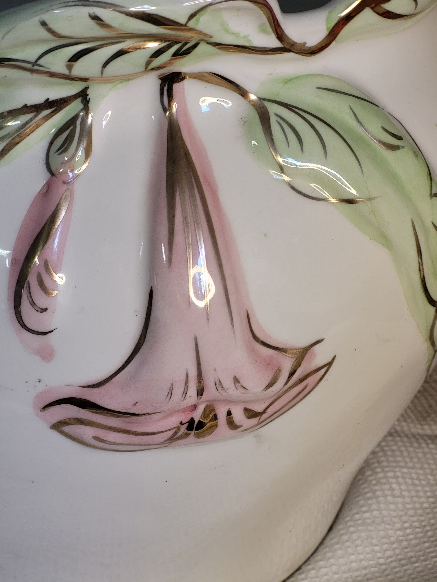 Vintage plant pot