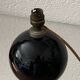 Lampe sphérique, verre opalin noir, Art Déco