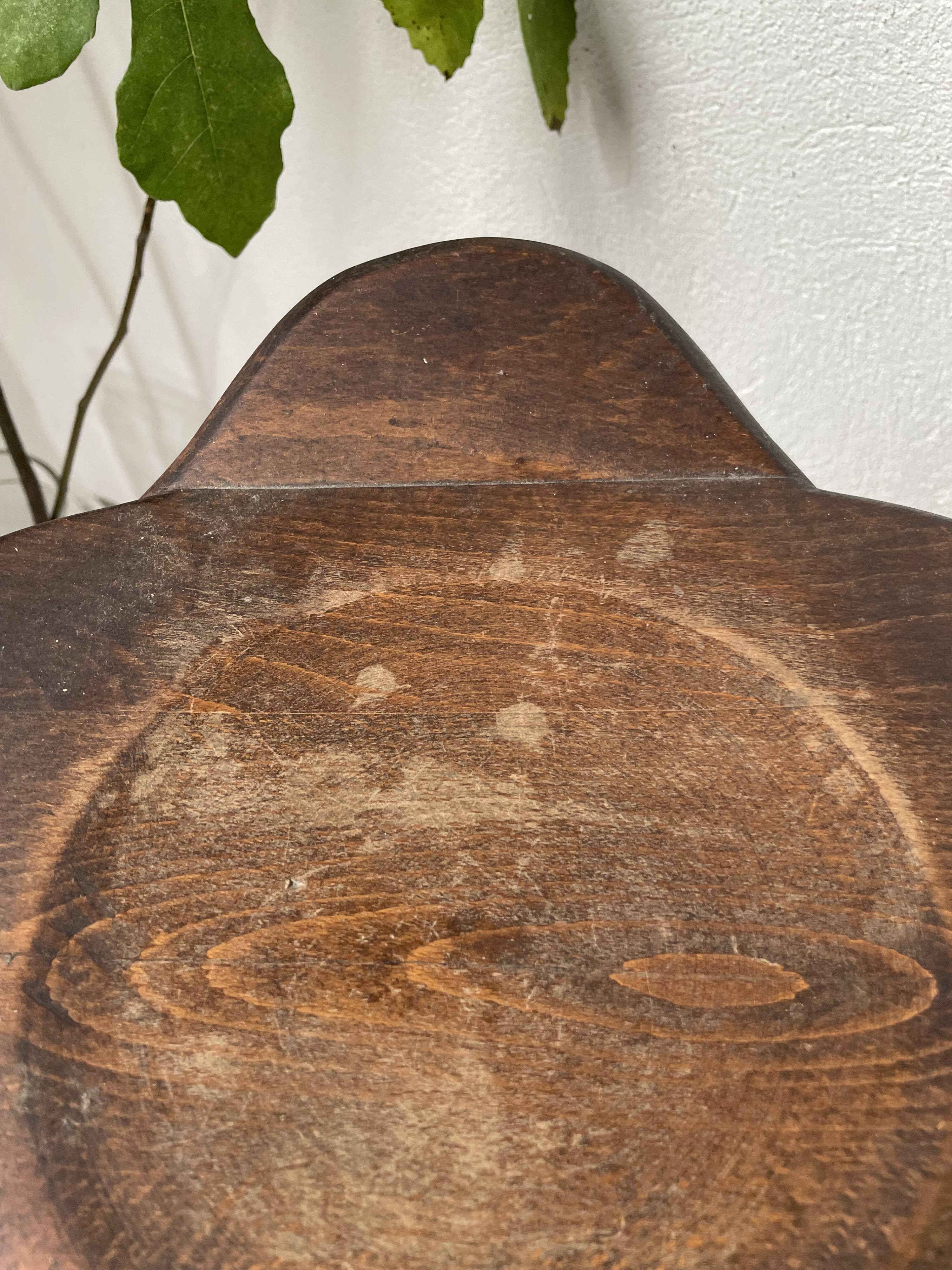 Tabouret haut brutaliste