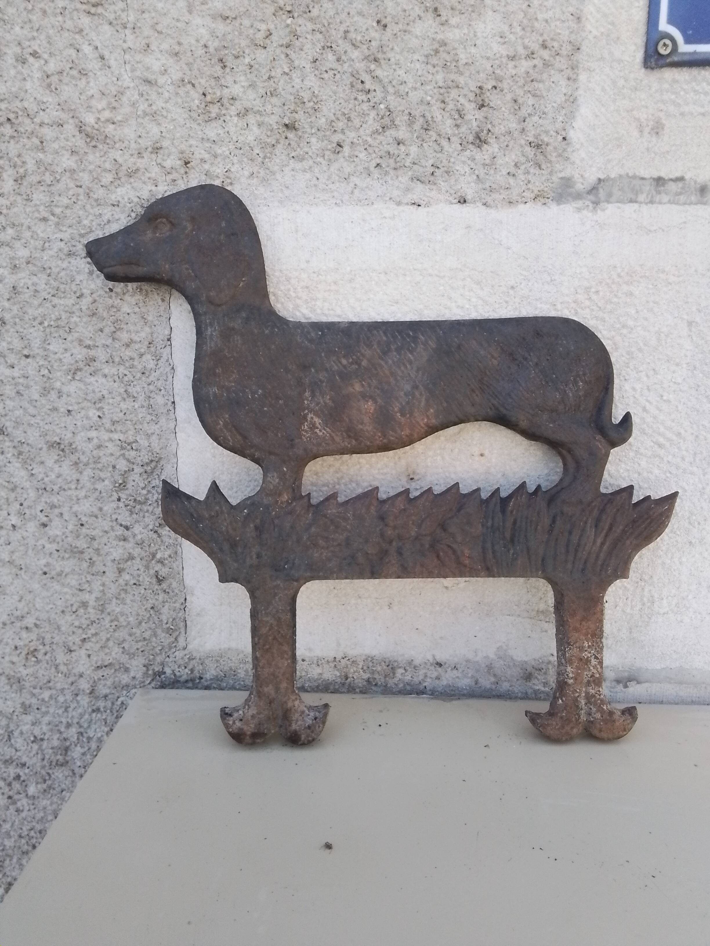 Cast iron dog model foot scraper