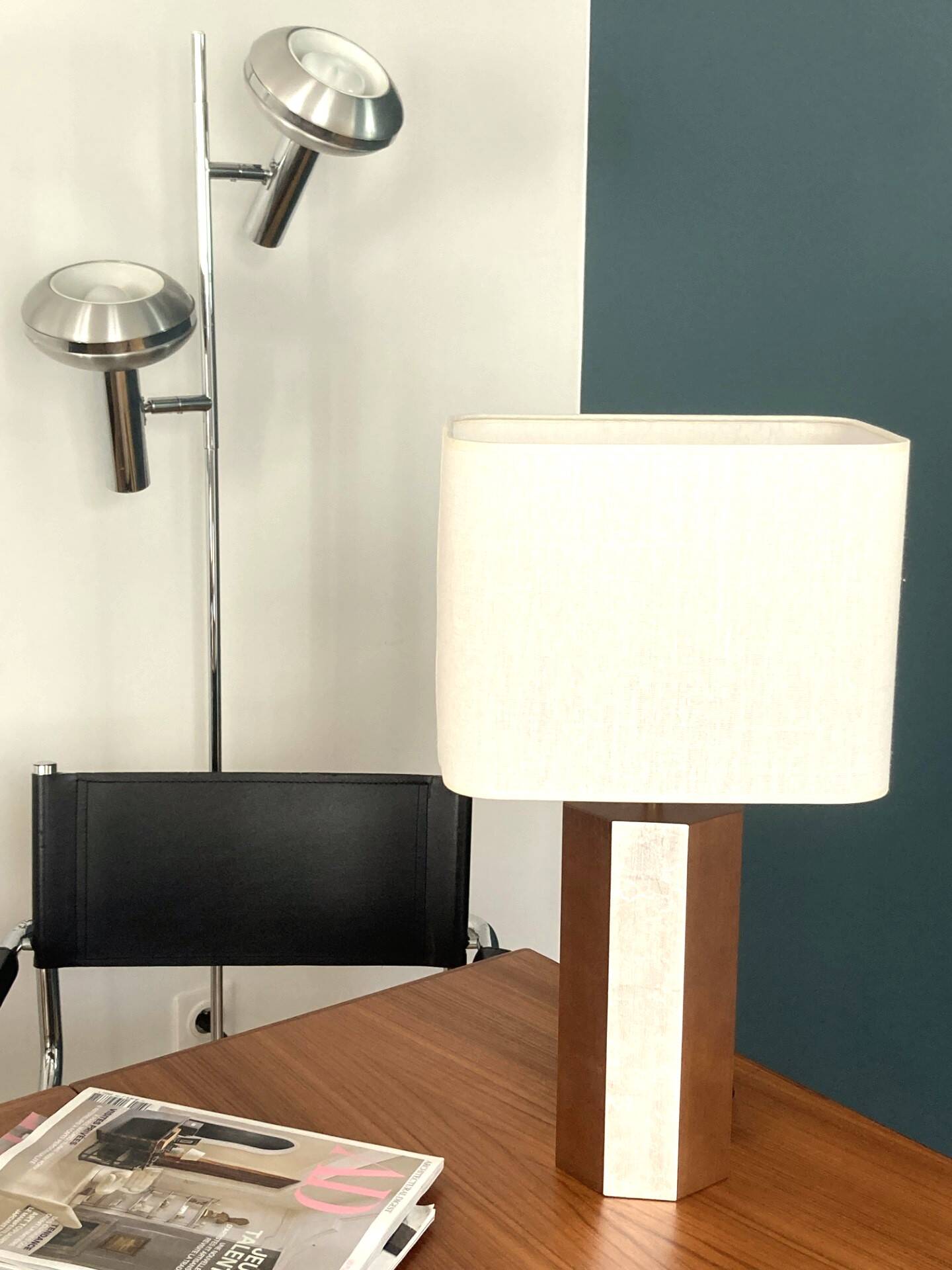 Lampe La Luco finition vernis noyer & or blanc