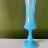 Vase opaline bleu