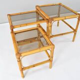 Ensemble de trois tables gigognes en bambou et verre fumé Espagne années 70