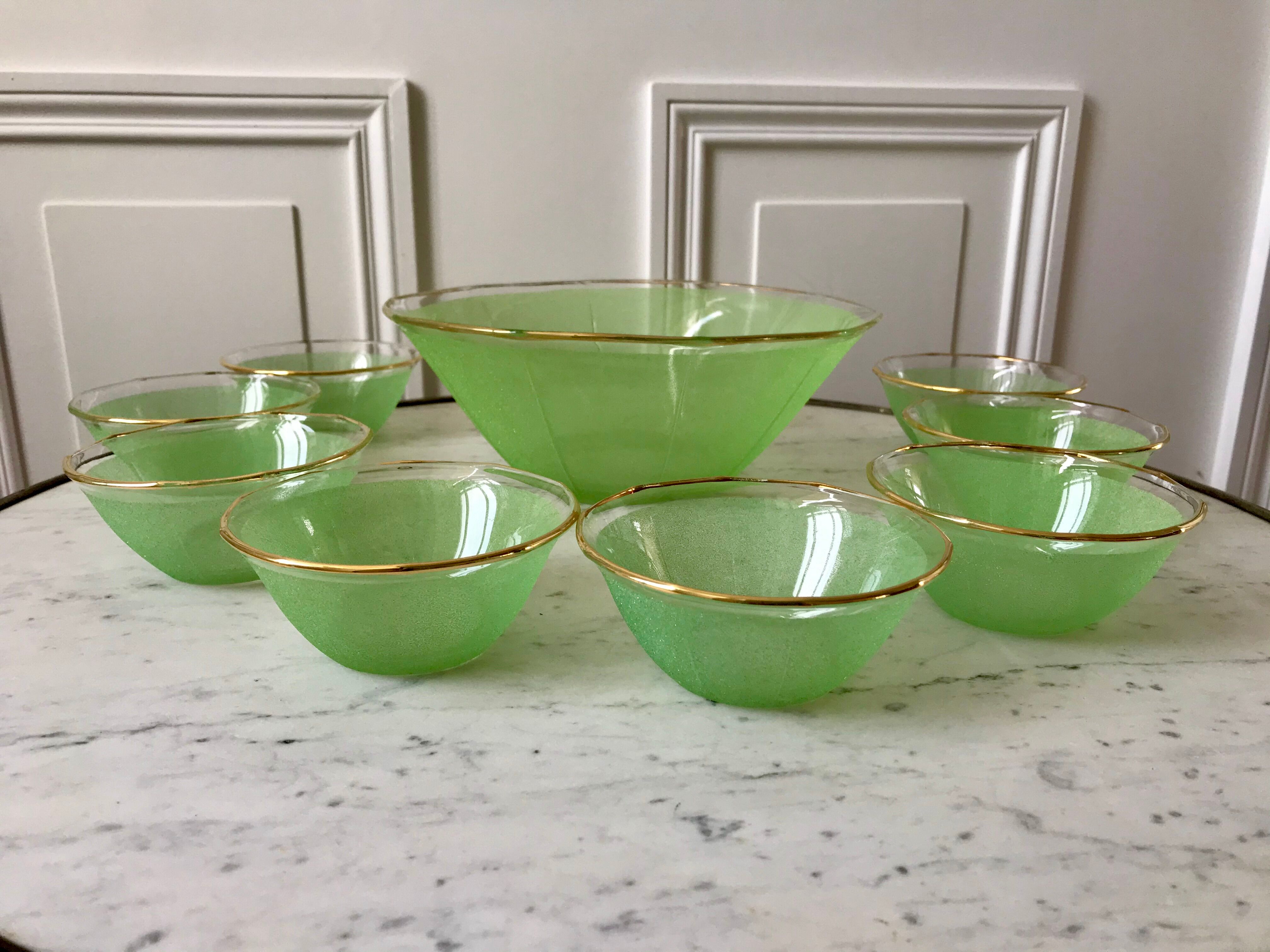 Set of 8 small bowls and a green granita bowl 60s-70s