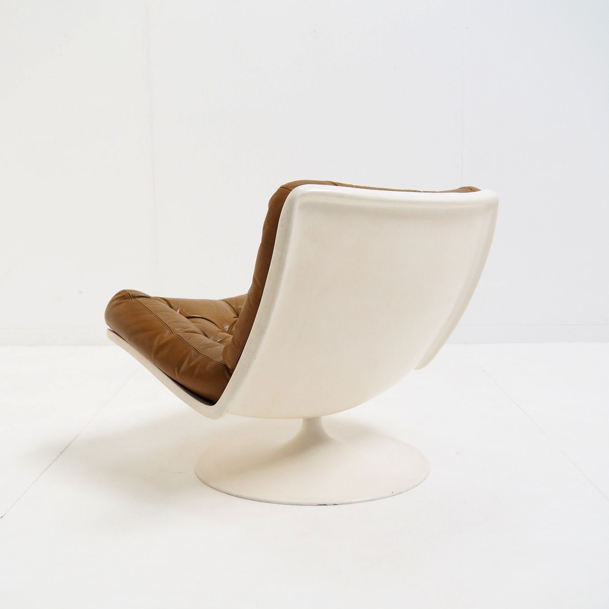 No. 976 swivel chair by Geoffrey Harcourt for Artifort, The Netherlands