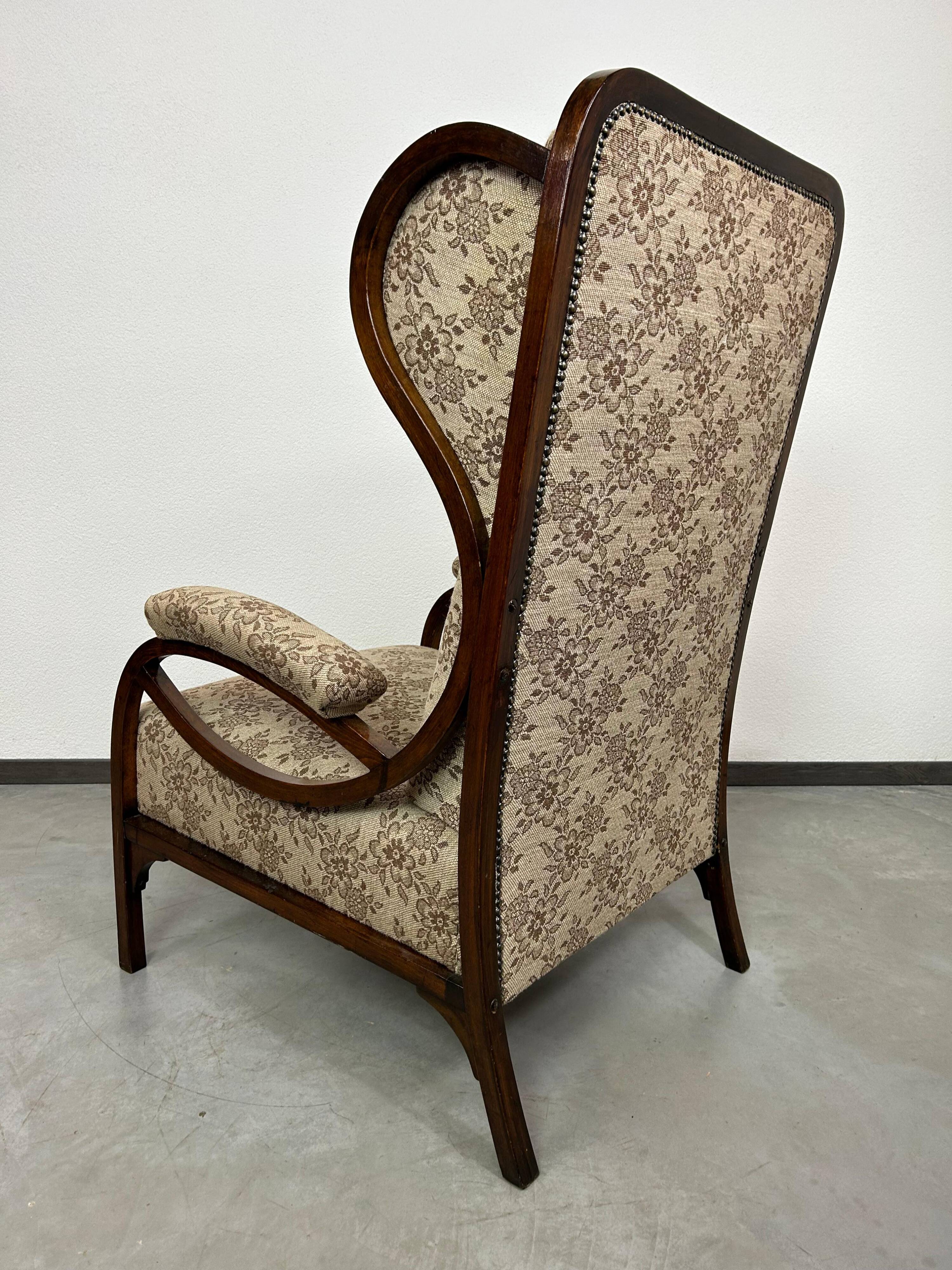 Art Nouveau wing chair no.6542 by Thonet