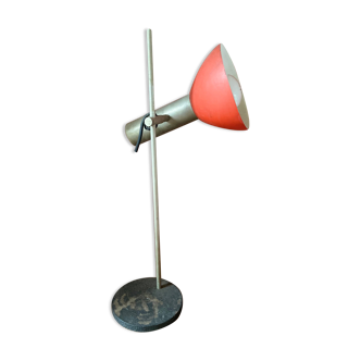PAT auxiliary lamp