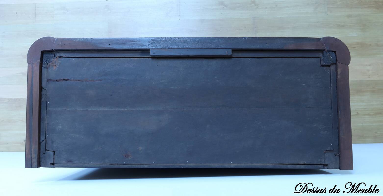 Secretary with a Mahogany Guillotine from Cuba, Louis XVI period – Late 18th century