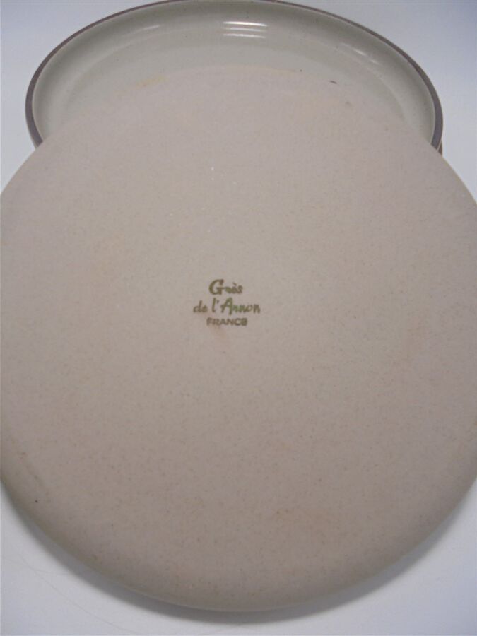 Series of 6 stoneware plates