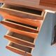 Bureau ancien en bois et fer
