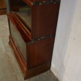Globe Wernicke bookcase with 6 stackable parts