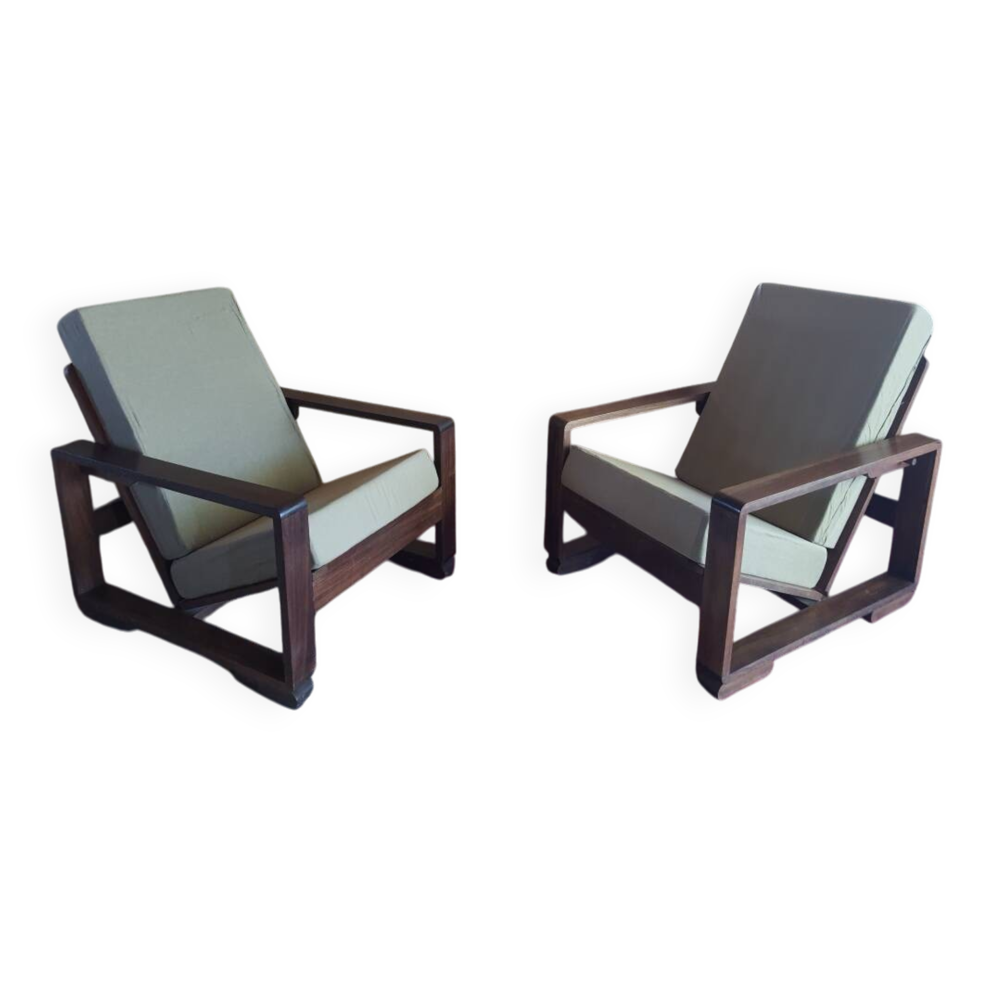 Pair of modernist Rio rosewood rack-and-pinion armchairs