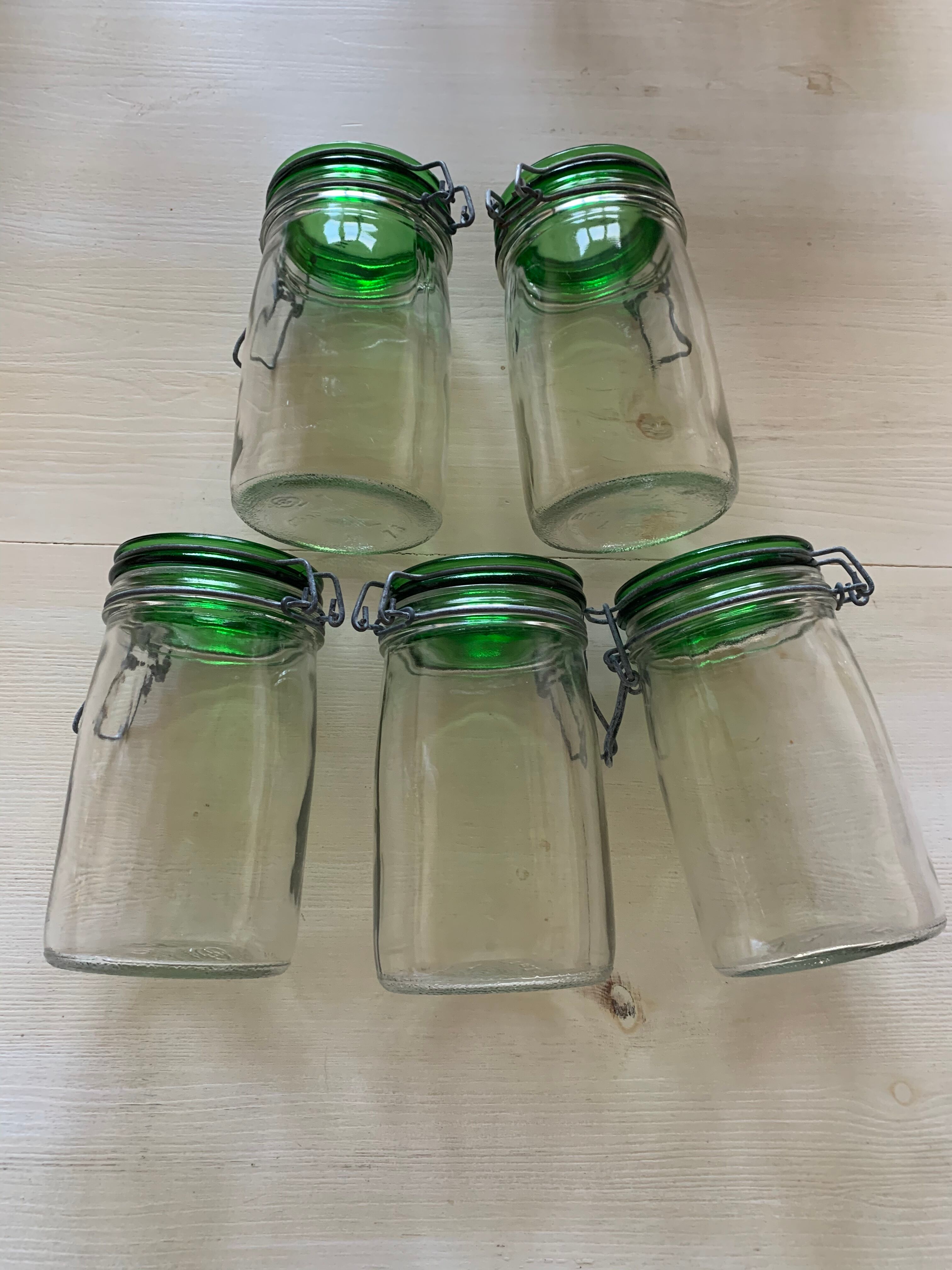 Set of 5 vintage jars
