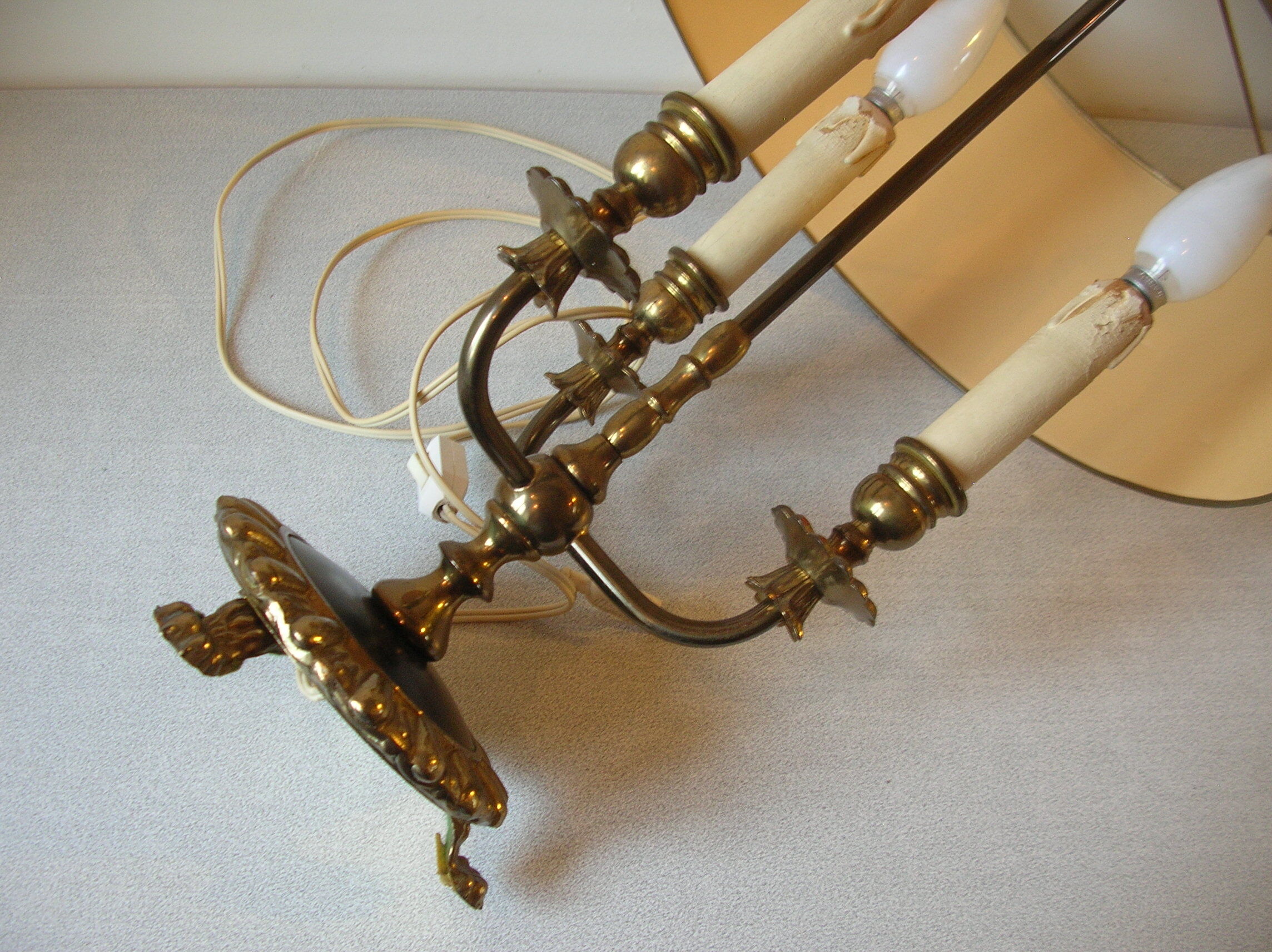 Desk lamp 3 fires style hot water bottle brass and bronze lion's paw deco office living room