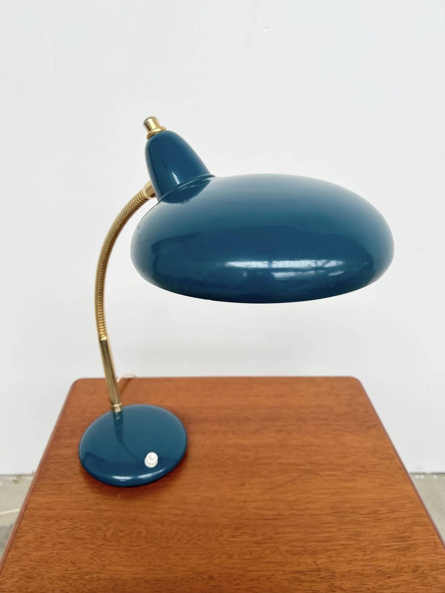 Adjustable table lamp — Duck blue and gold metal — 1960s