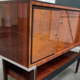 Rosewood-seeded string buffet