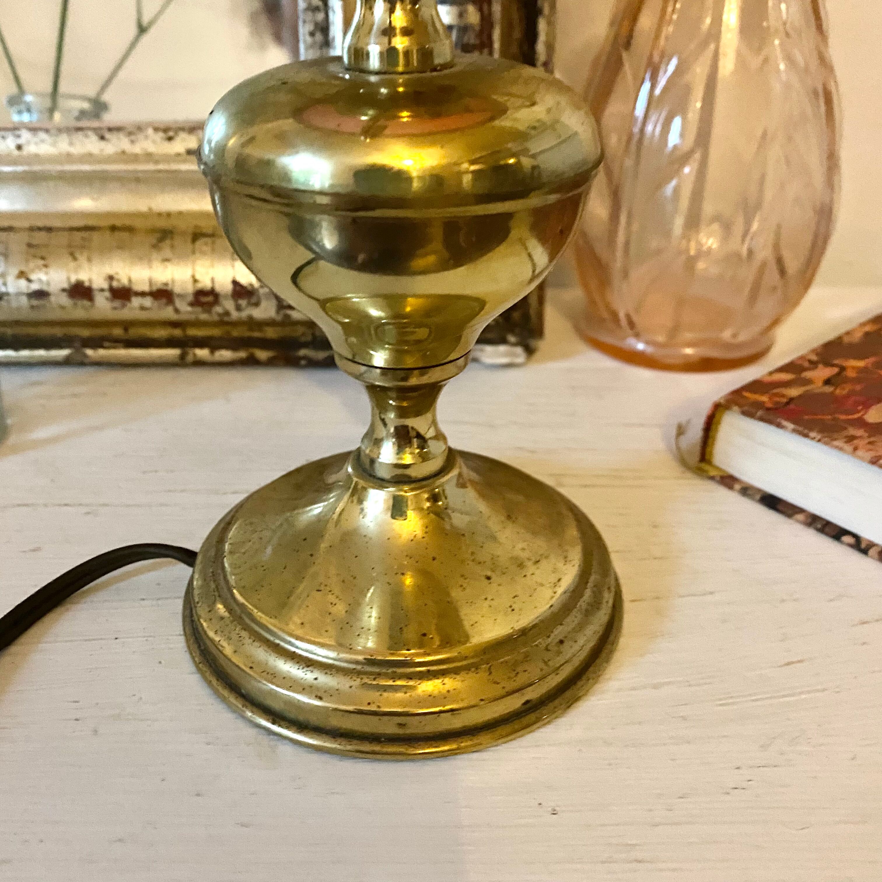 Lampe vintage rose et dorée