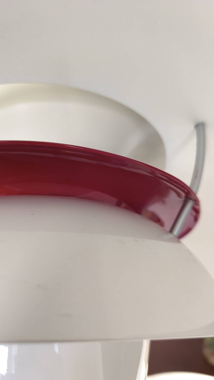 PH5 pendant light by Louis Poulsen