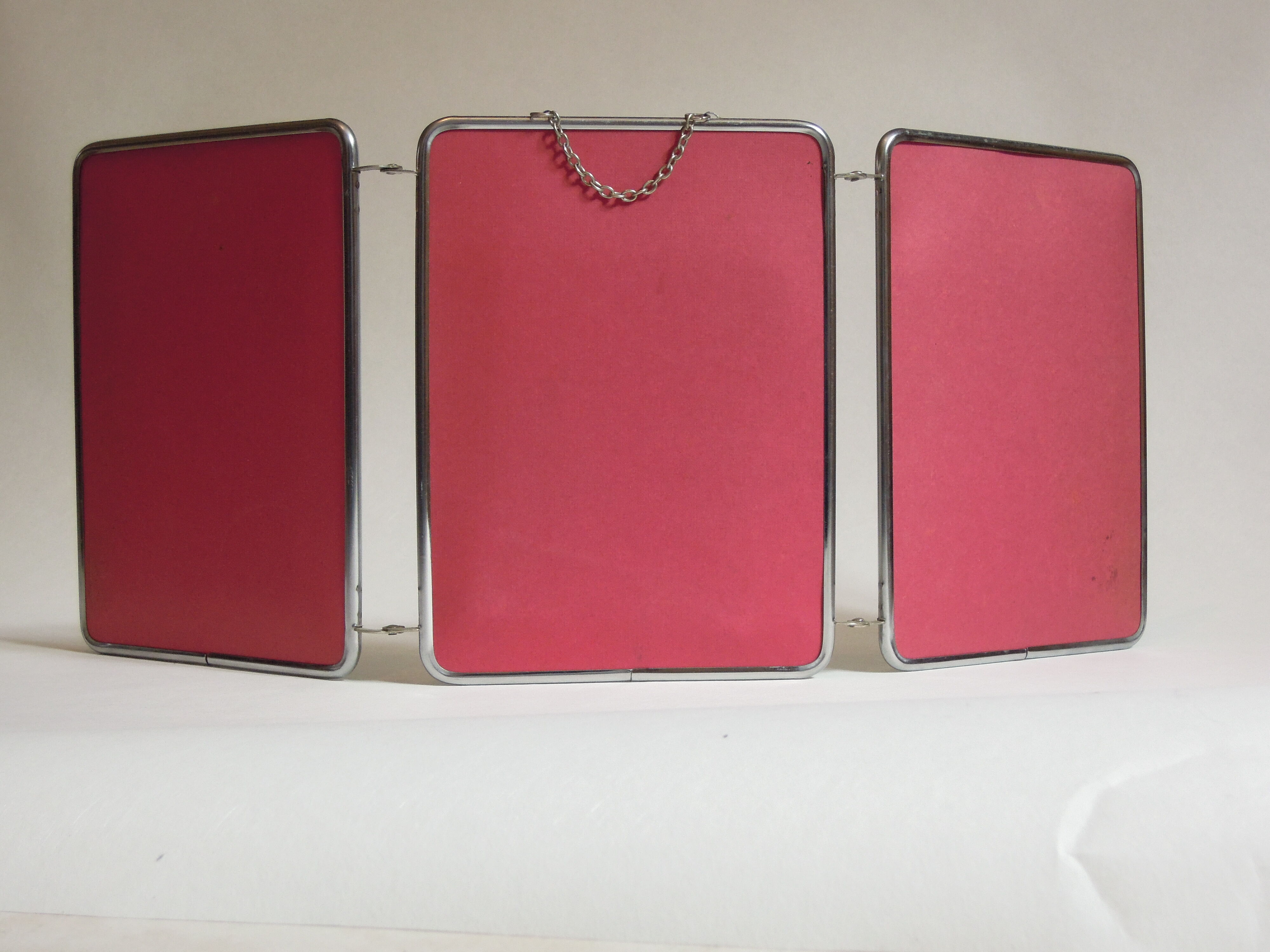 Mirror barber triptych 24 x 17 cm red back