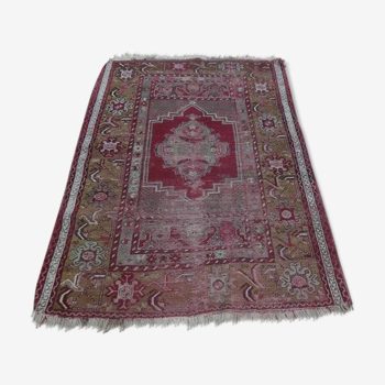 Carpet Kiz Bergama Ancient, Anatolia,105 cm x 162 cm, Wool on Wool, Late 19th, Early 20th