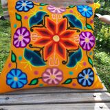 Housse de coussin péruvien jaune