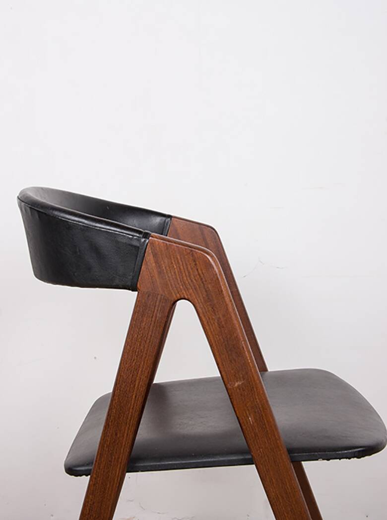 4 Danish chairs in Afromosia and skai model 205 by Thomas Harlev