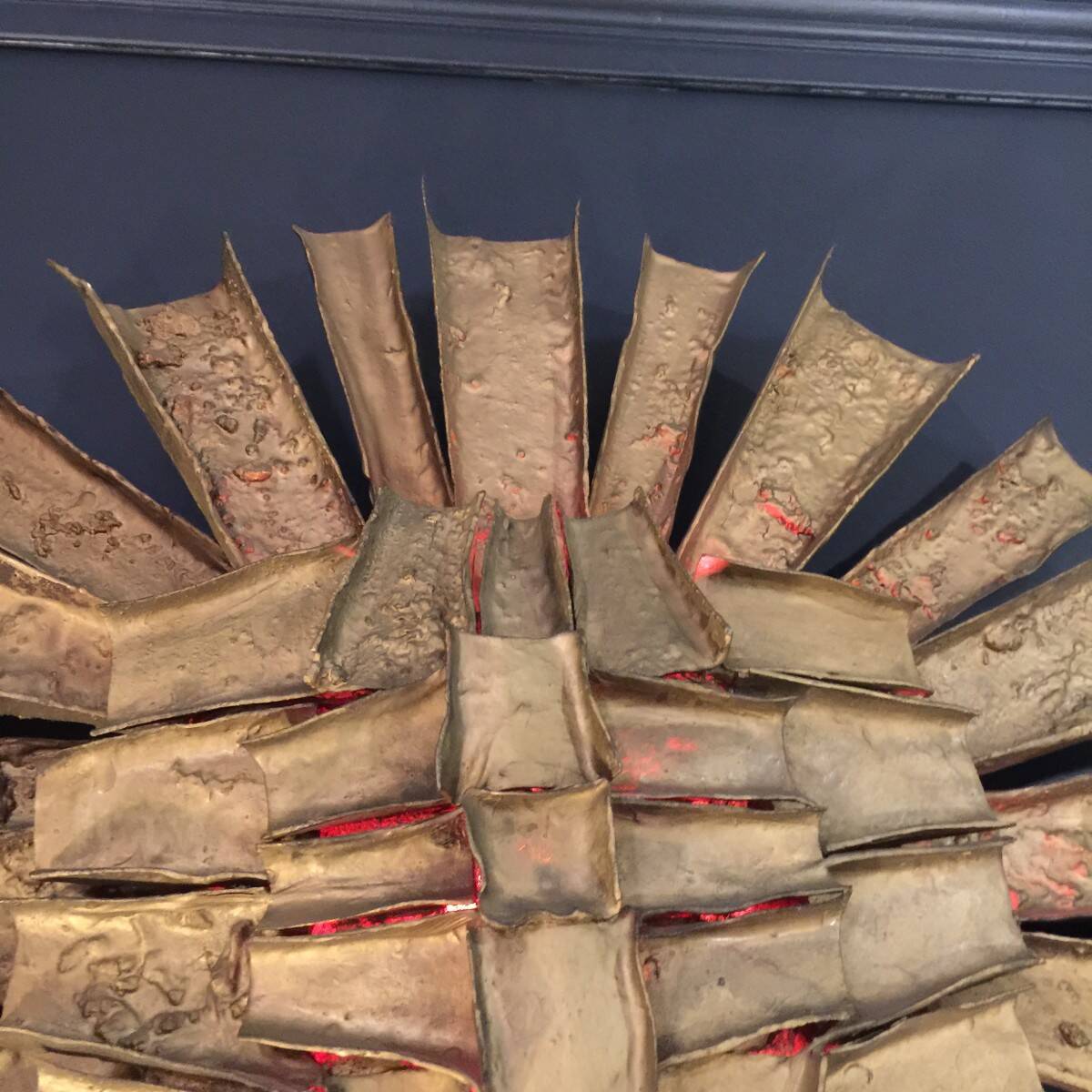 Large Sun wall sculpture, Resin & polyester lamp, Brutalist style