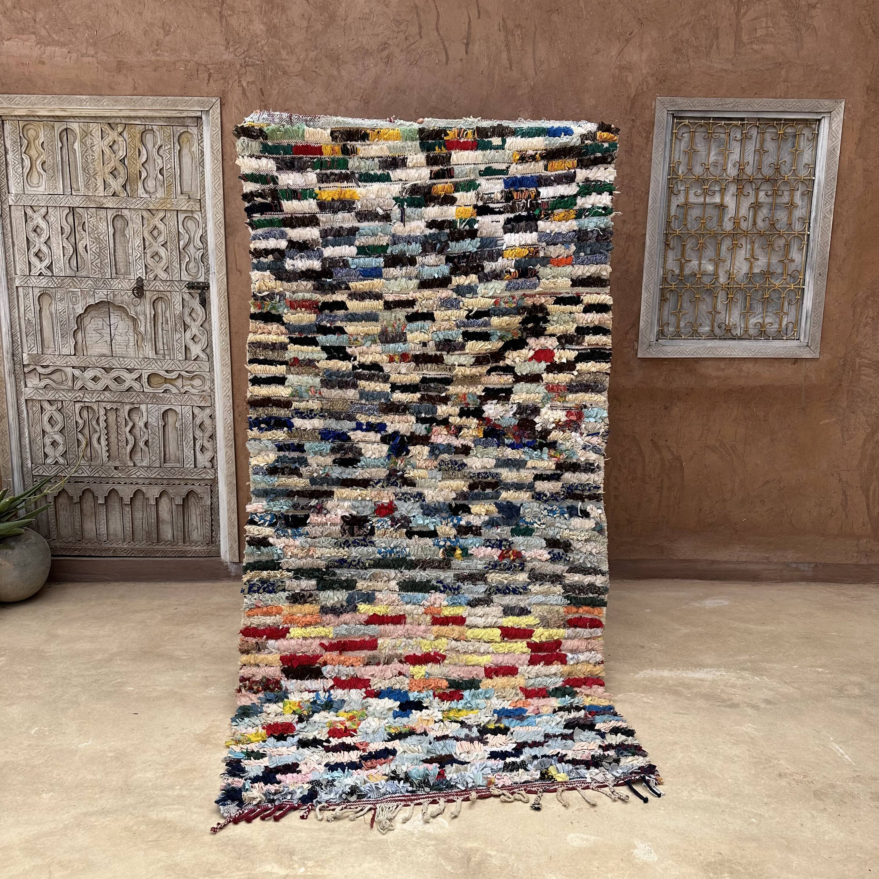Moroccan carpet - 125 x 244 cm