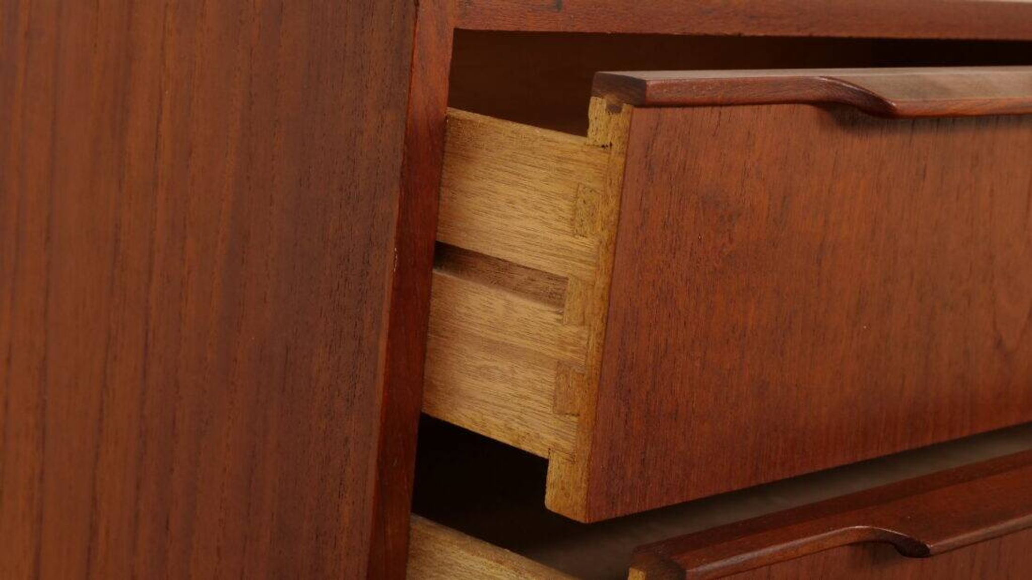 Vintage Danish chest of drawers | Teak | 6 drawers | 100 cm