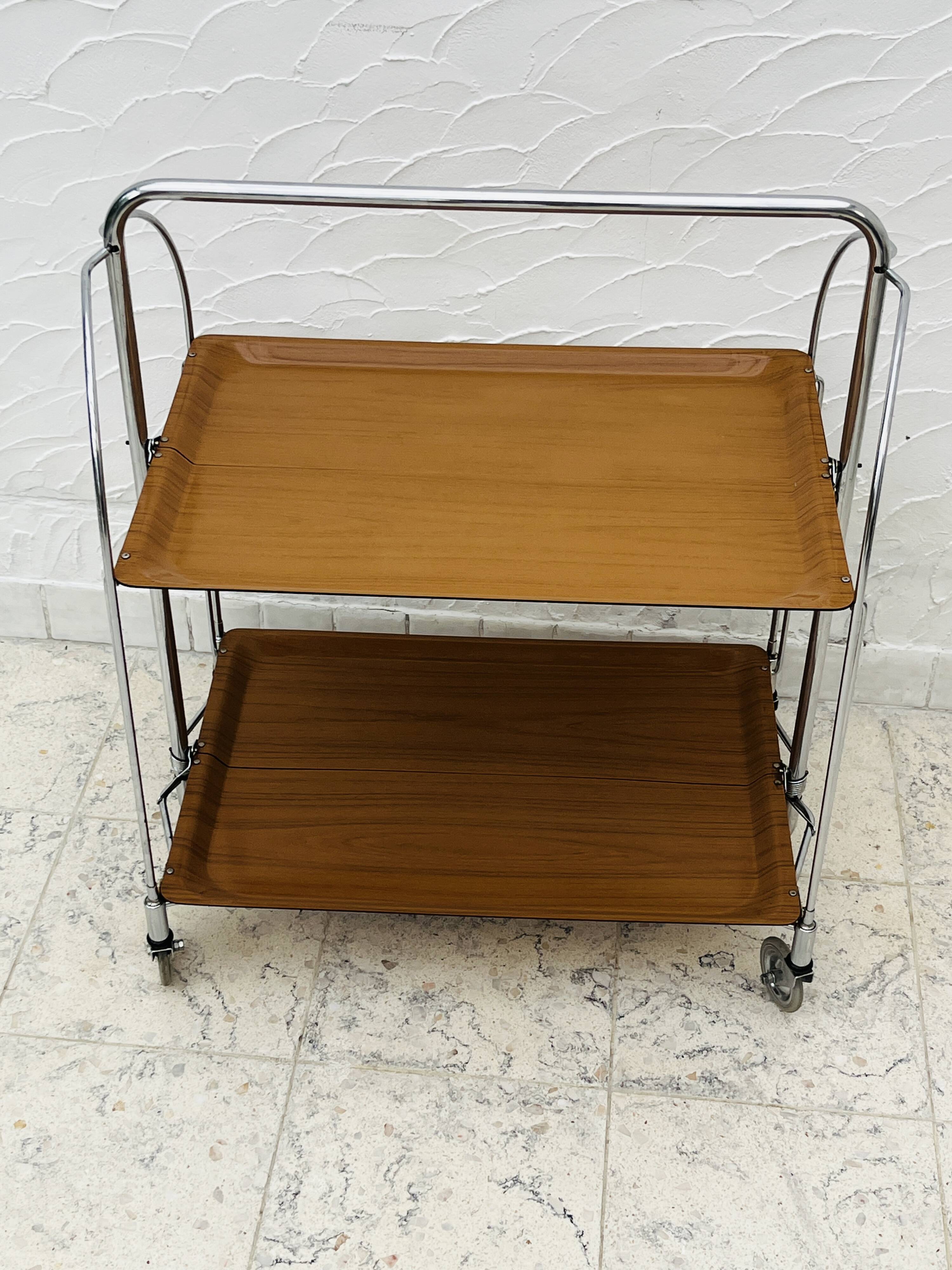Folding table Bremshey Dinett in chrome and vintage wood