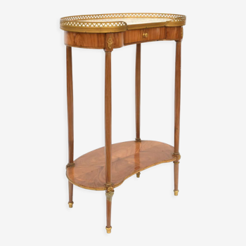 Table de salon de style Louis XVI