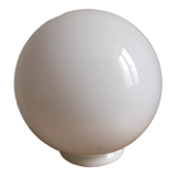 Spherical globe in white opaline