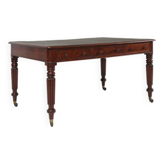 Table à écrire anglaise avec surface décorée de cuir vert, ca. 1870