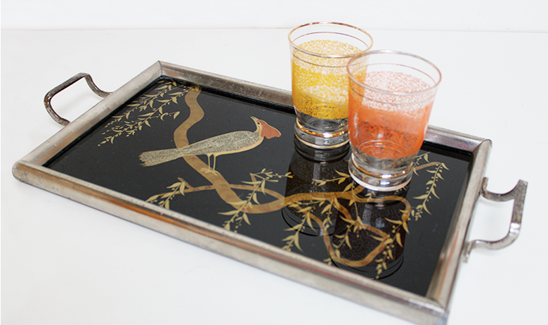 Tea tray the bird