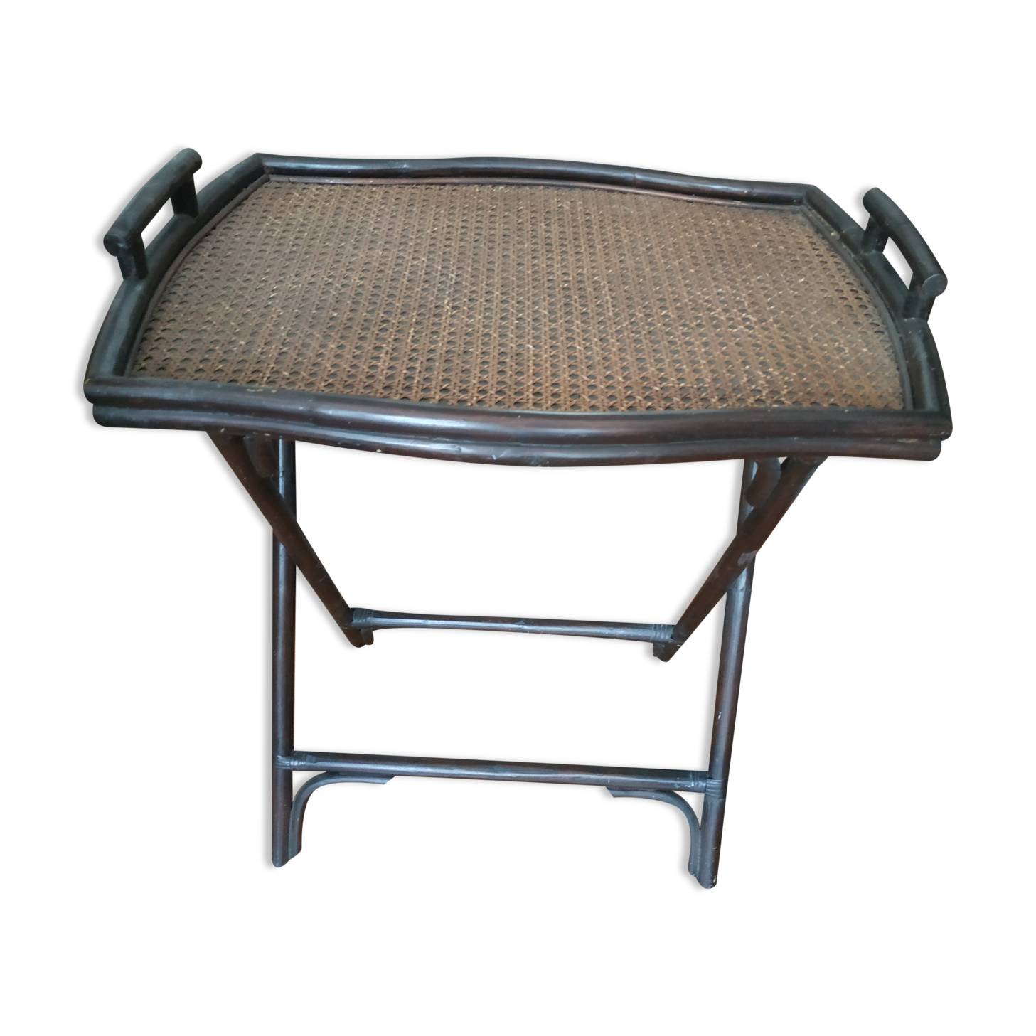 Bamboo folding table