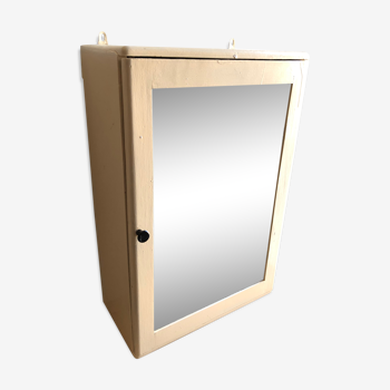 Manufrance pharmacy toilet cabinet mirror