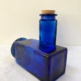 Bocal en verre bleu cobalt