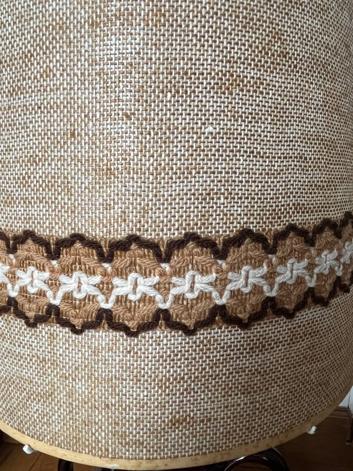 Large vintage 70s ceramic lamp – 1.20m