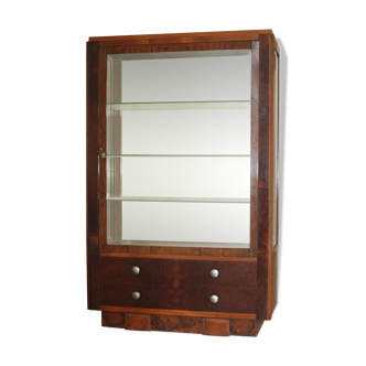 Art deco showcase