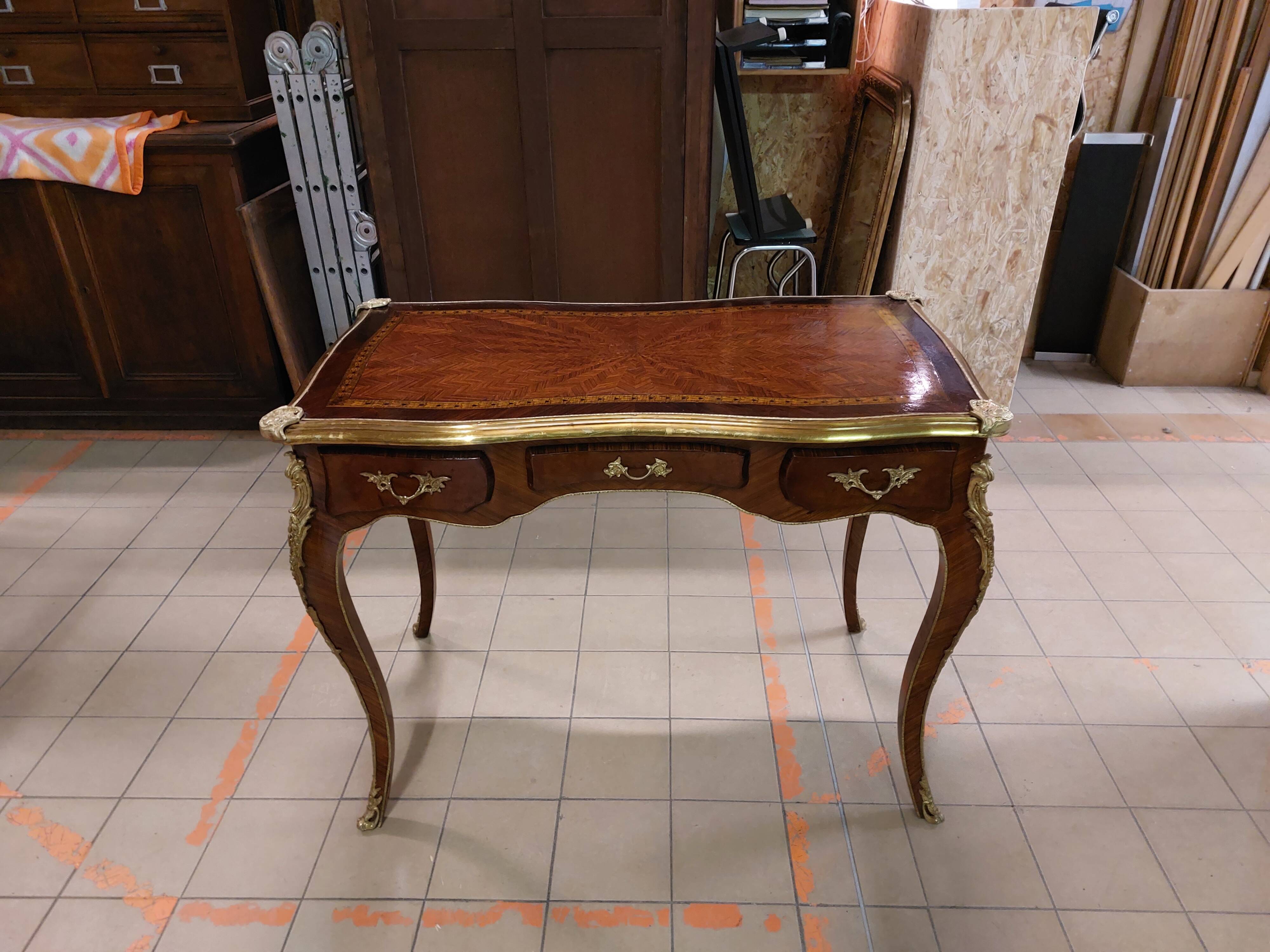 Louis XV style baroque living room desk