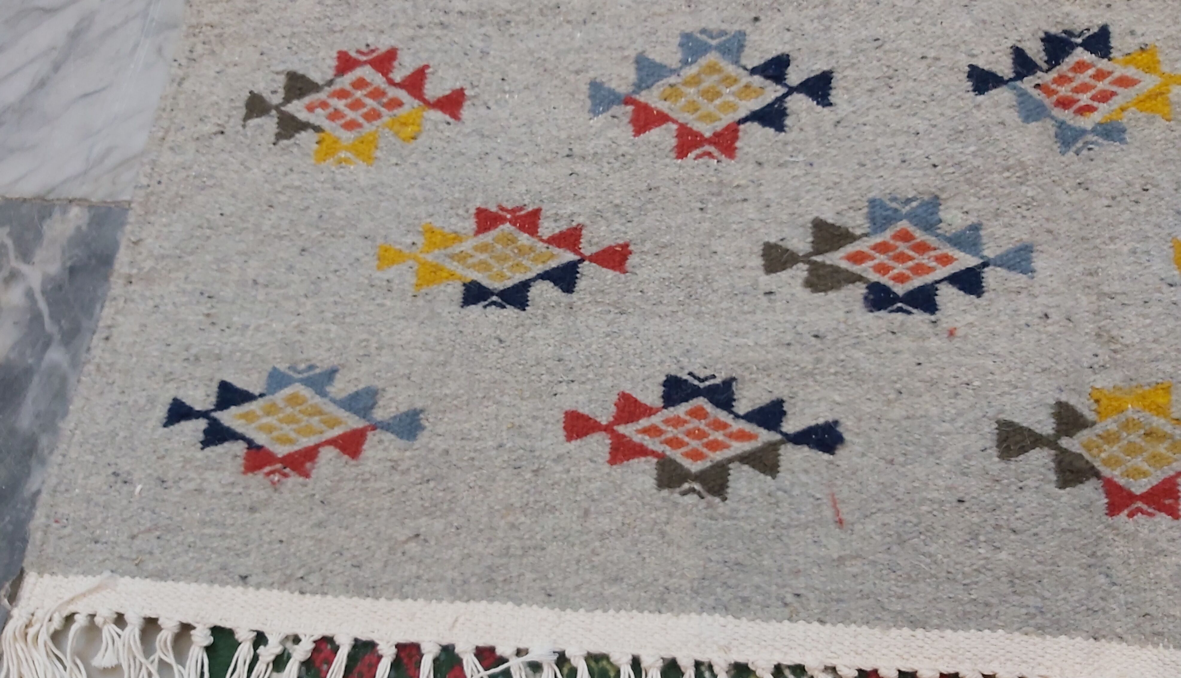 Handmade handmade grey carpet made of pure wool  180x117cm