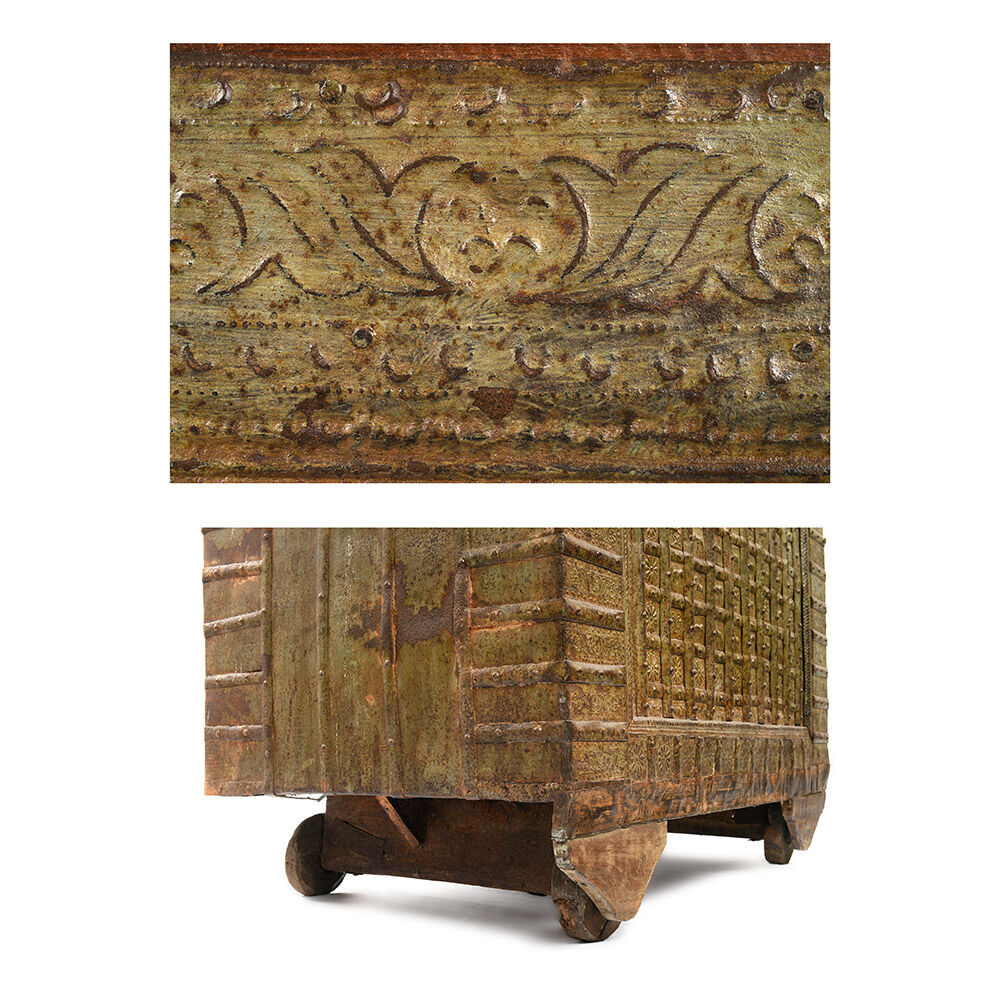 Steel-plated wooden box with green patina, circa 1840