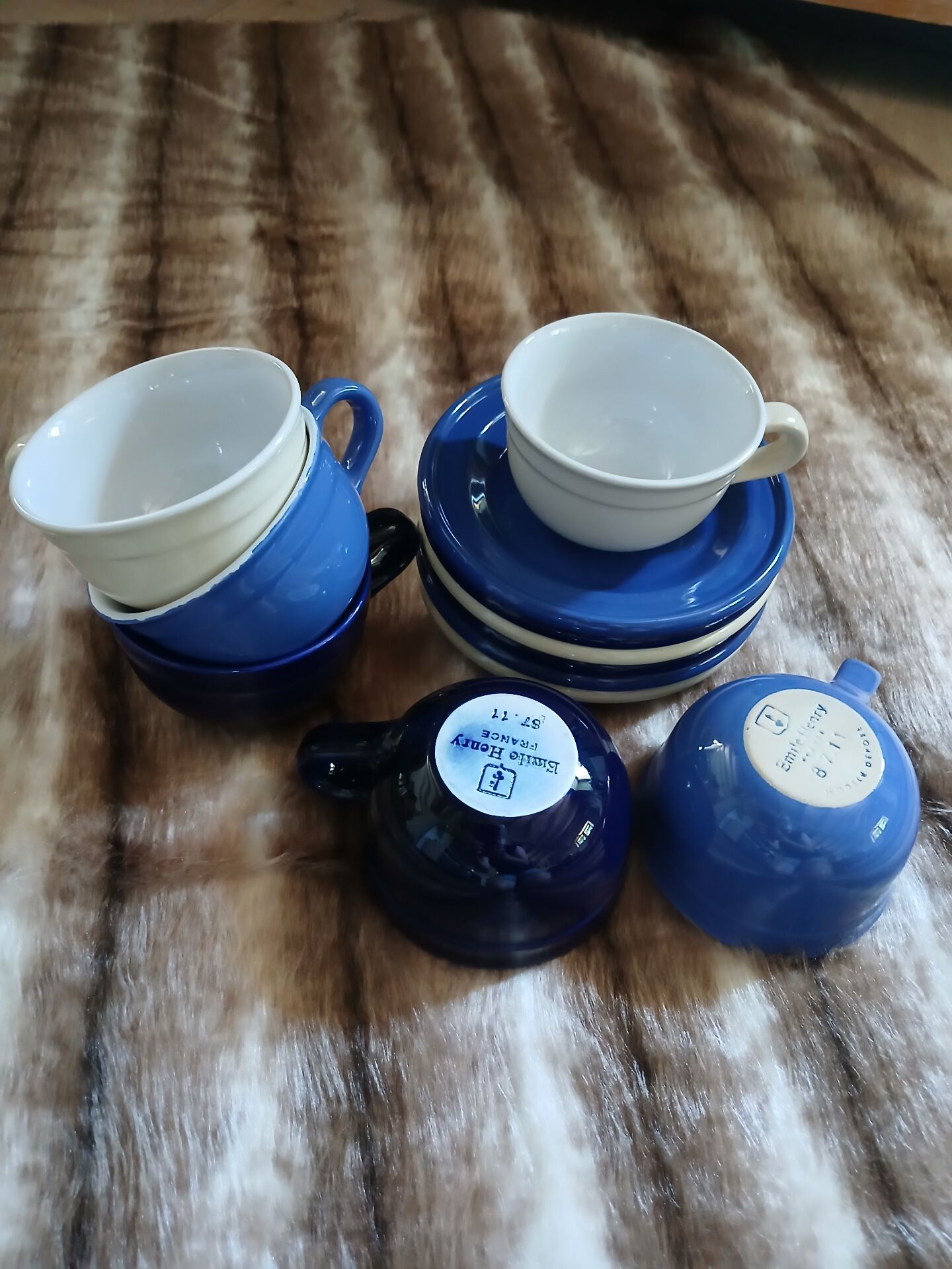 6 antique Émile Henry cups