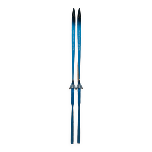 Paire de skis vintage - couleur