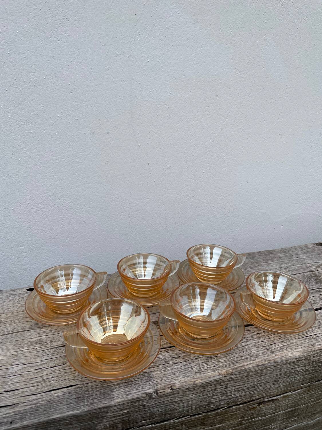 6 tasses à café en verre ambré 1970 italiennes