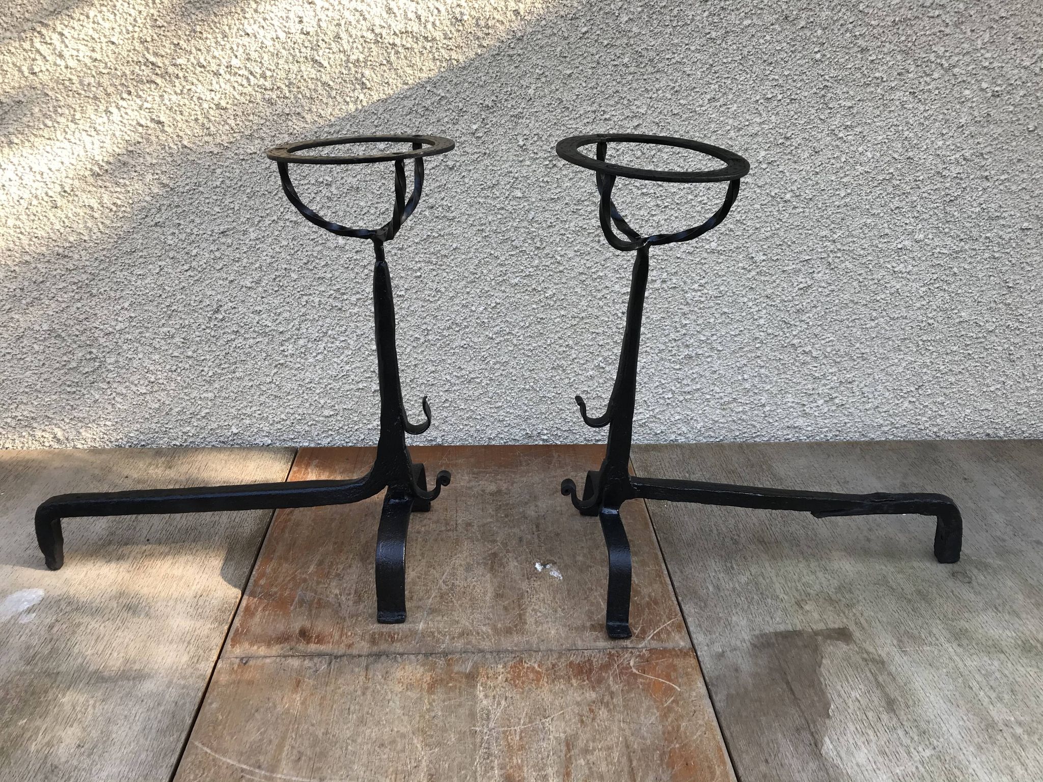 Former pair of landiers iron chimney