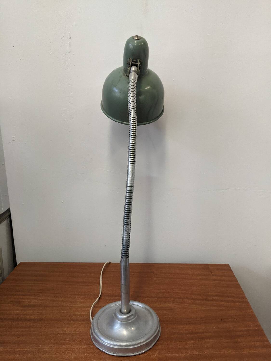 Vintage Articulated Workshop Lamp