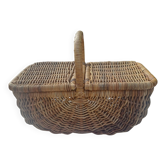 Wicker picnic basket